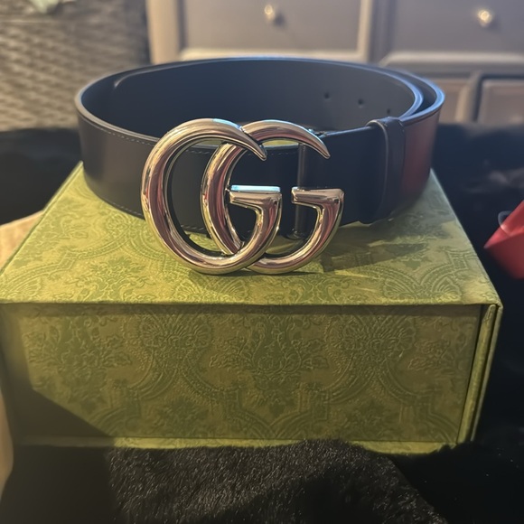 Gucci Accessories - Double G Gucci belt size 75
